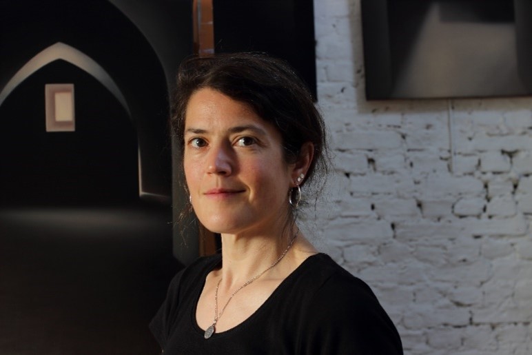 Iris Van der Kerken | ANNA3 | Zomertentoonstelling 2025 | Zoeklicht  | Zaterdag 29 juni - Zondag 28 september 2025| 14.00 uur - 17.00 uur | Sint-Anna-ten-Drieënkerk Antwerpen Linkeroever